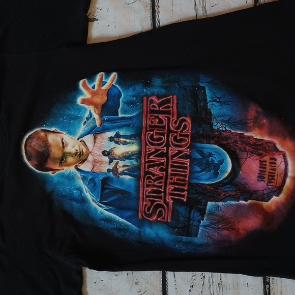 Universal Stranger Things 2018 Black Tee Shirt XS - Picture 2 of 6
